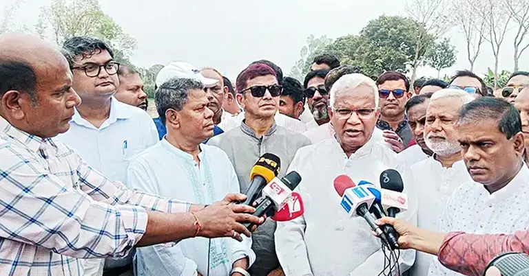 খাল খনন কর্মসূচির উদ্বোধনী অনুষ্ঠানস্থল পরিদর্শন করেছেন ডা. এ জেড এম জাহিদ হোসেন